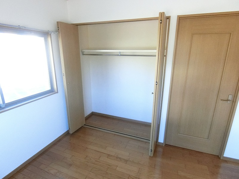 タモンズハートビレッジB棟の収納|同建物　同タイプ　イメージ写真