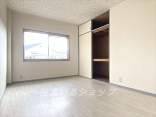 エルディムウエダ　Ｂ棟の寝室