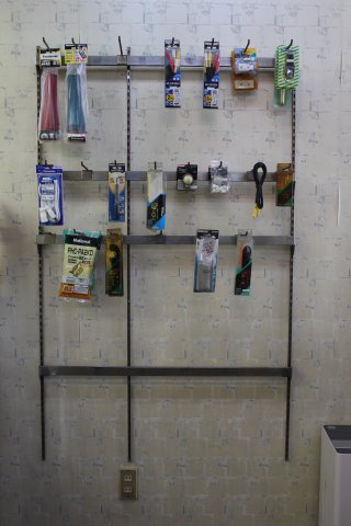 三条御前西の元電機屋さんのその他共用部分|電気屋さんの名残②