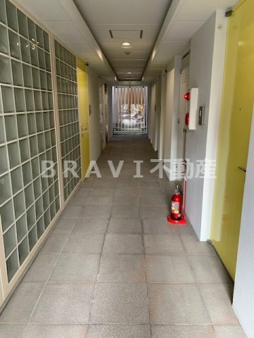 匠空天満　BRAVI不動産のロビー|【匠空天満】毎日通るロビーはこのようになっています