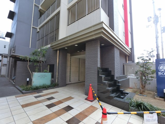 【エントランス】