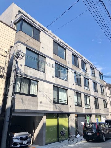 LEGALAND清水谷　BRAVI不動産の外観|【LEGALAND清水谷】落ち着いた雰囲気の外観です