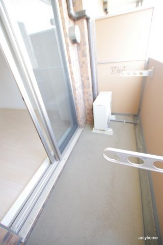 プレサンス梅田北パワーゲート　仲介手数料無料のバルコニー