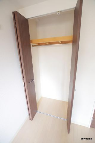 プレサンス梅田北パワーゲート　仲介手数料無料の収納