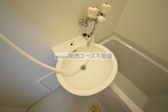  | レオパレスタカラ