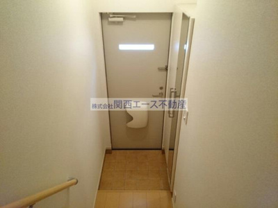 【玄関】 | クリスタルガーデンリリー