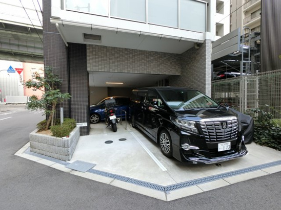 【エントランス】