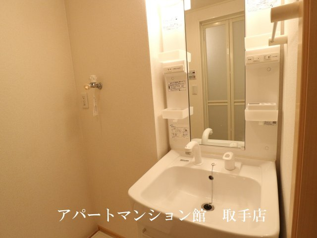 シャロル白山の洗面所