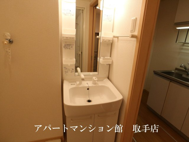 シャロル白山の独立洗面台