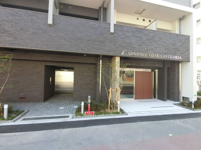 【エントランス】