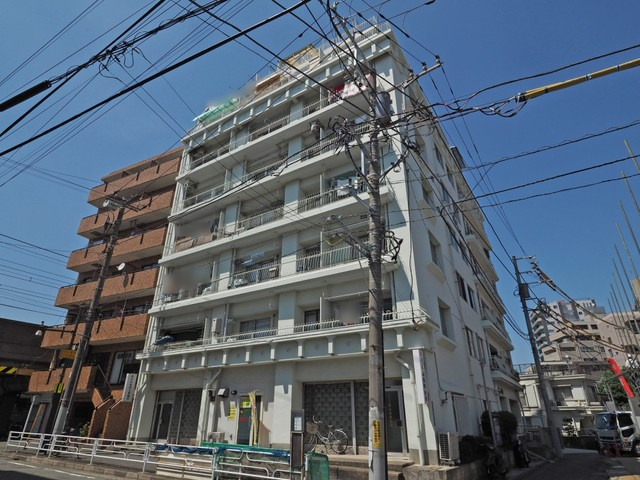 鶴見スカイマンション　（鶴見区鶴見中央5丁目）の外観|外観です　鶴見スカイマンション 　1LDK　1972年5月築　JR京浜東北線「鶴見」駅徒歩7分　新規フルリフォーム物件　