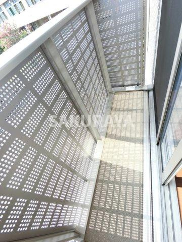 セラヴィのバルコニー