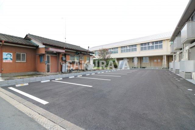 セラヴィの駐車場