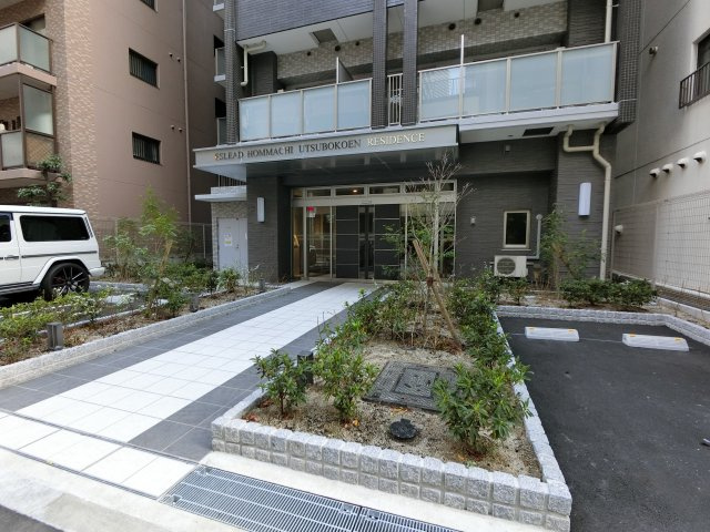【エントランス】