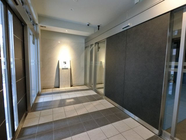【エントランス】