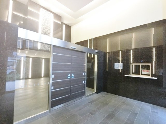 【エントランス】