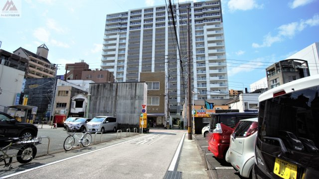 ライオンズ六ッ門サンリヤンタワーの外観