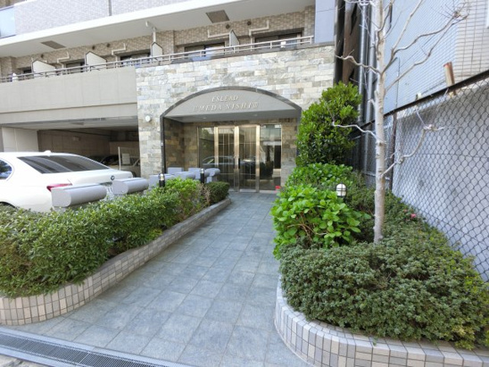 【エントランス】