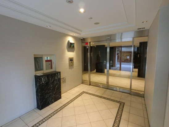 【エントランス】