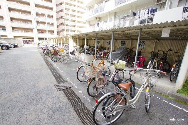 新大阪第2ダイヤモンドマンション　仲介手数料半月分の駐車場