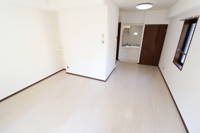 【寝室】 | エスポワール都島