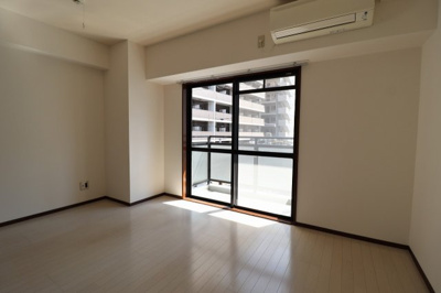 【洋室】 | エスポワール都島