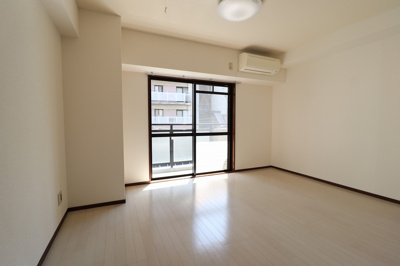 【寝室】 | エスポワール都島