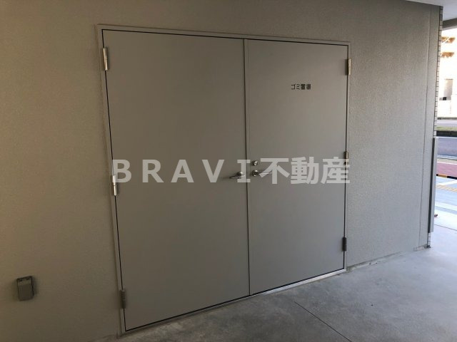 エスリード難波ザ・アーク（エスリード難波ザアーク）　BRAVI不動産のその他共用部分|【エスリード難波ザ・アーク（エスリード難波ザアーク）】ゴミ置場