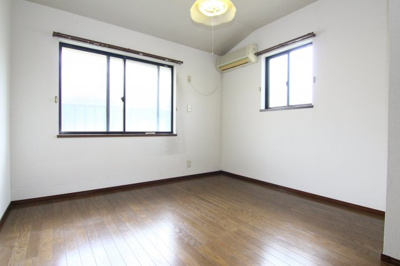 【洋室】 | ハウス岩城