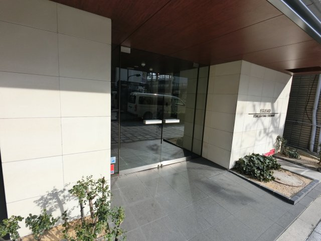 【エントランス】
