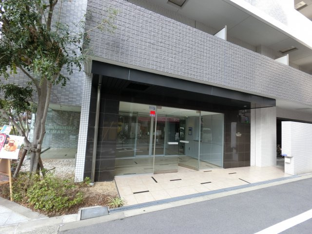 【エントランス】