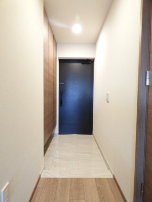 【玄関】 | デュオヒルズ甲府北口