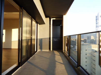 【バルコニー】 | デュオヒルズ甲府北口