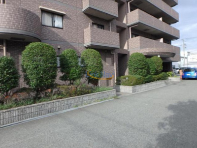 【エントランス】 | ラポール御幣島