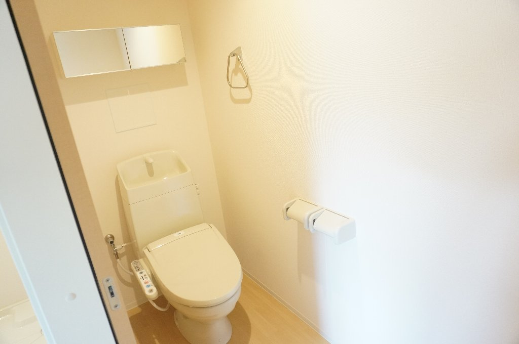 熊本市東区小山２丁目のアパートのトイレ