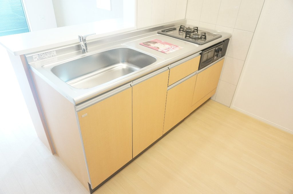 熊本市東区小山２丁目のアパートのキッチン