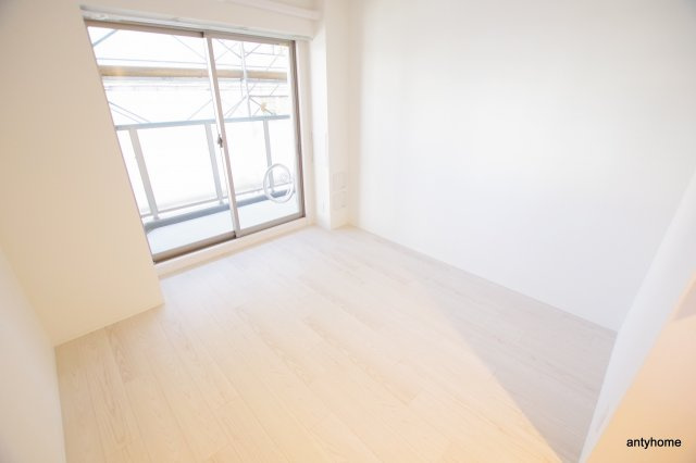 エスリード中之島ザ・コア　仲介手数料無料の洋室