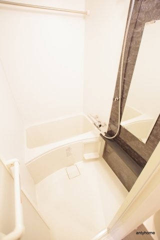 エスリード中之島ザ・コア　仲介手数料無料の浴室