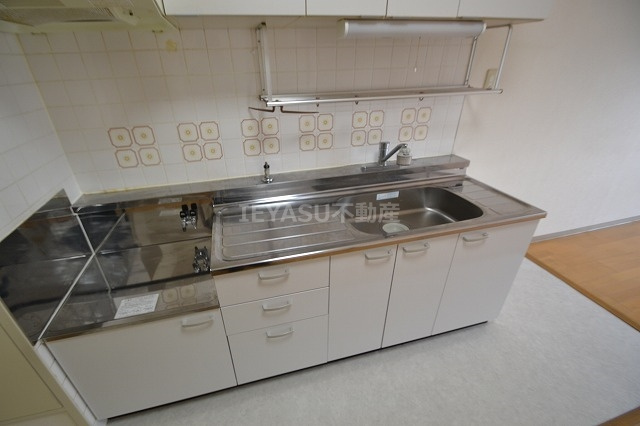 コープ野村上幟町のキッチン