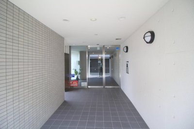 【エントランス】 | TaKaMaTSu ReSIDeNCe 柴原