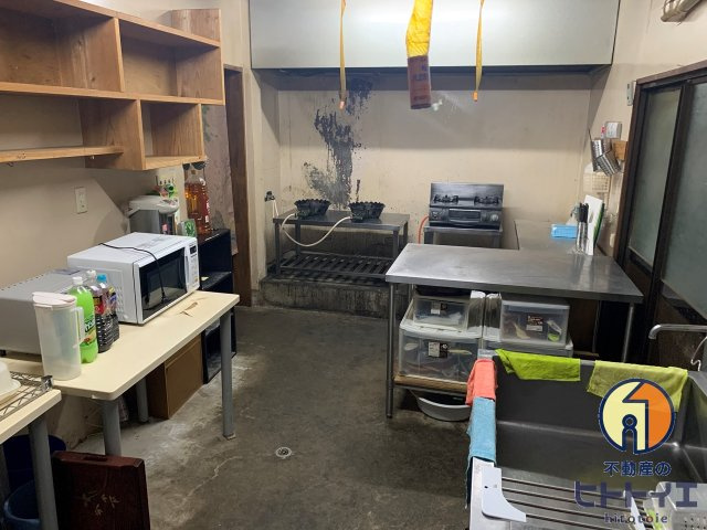 山口店舗　土橋のロビー