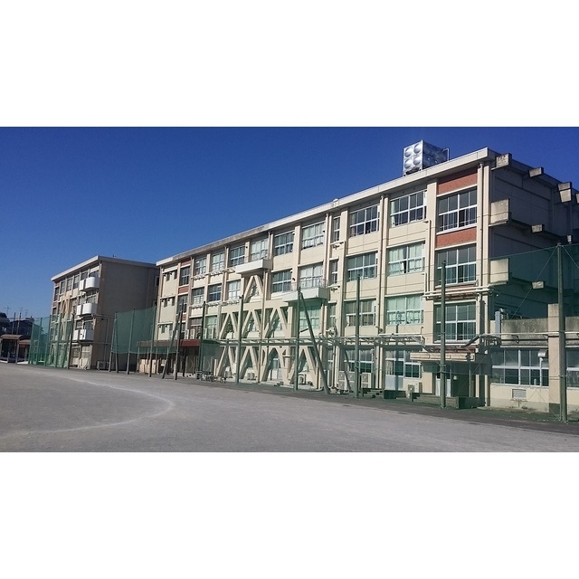 今嶺ビルの周辺|精華中学校