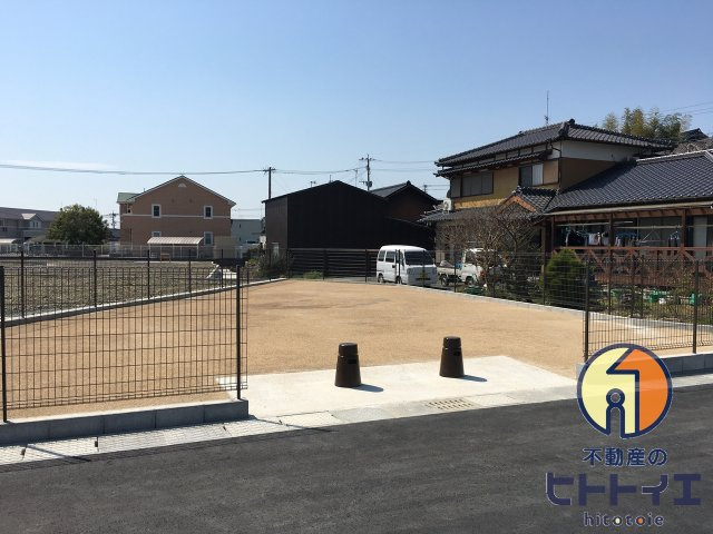 YKタウン吉田分譲地の前面道路含む現地写真