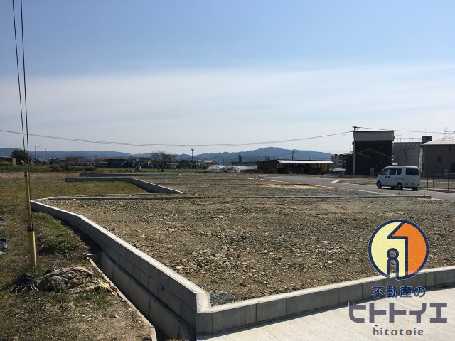 YKタウン吉田分譲地の外観