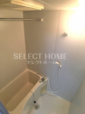 【浴室】 | サンハイツ明大寺 | 落ち着いた空間のお風呂です