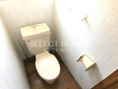 【トイレ】 | サンハイツ明大寺 | 落ち着いた色調のトイレです