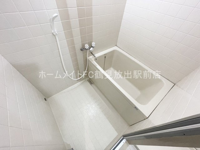日宝ライフ放出西の浴室