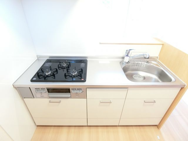 クリスタルハイツ原山台のキッチン