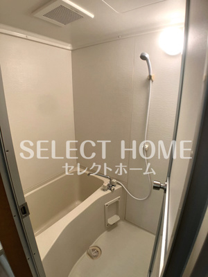 【浴室】 | グランブルー | コンパクトで使いやすいお風呂です