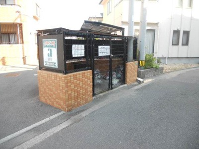 【外観】 | ロイヤル・スイート衣山